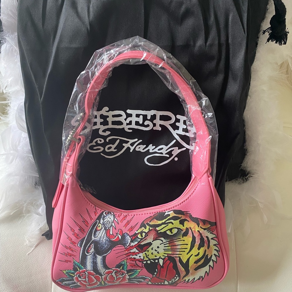 Ed Hardy by Siberia Hills shoulder bag.
